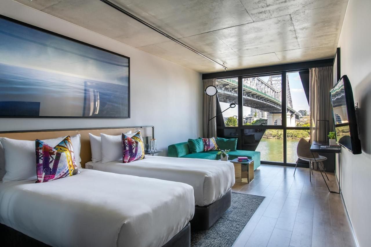 Hotel Crystalbrook Vincent Brisbane