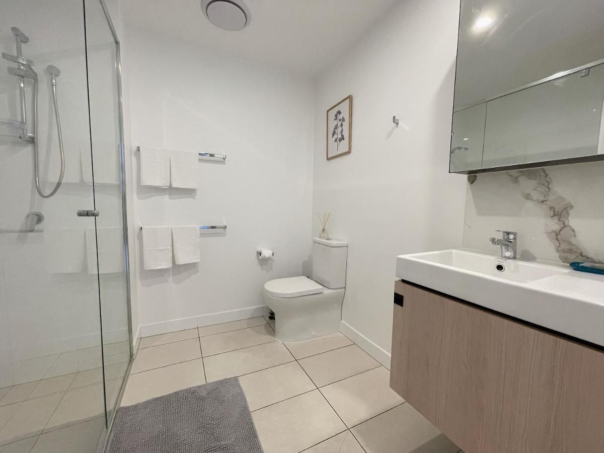 Lovely 2 Beds With View At South * Brisbane