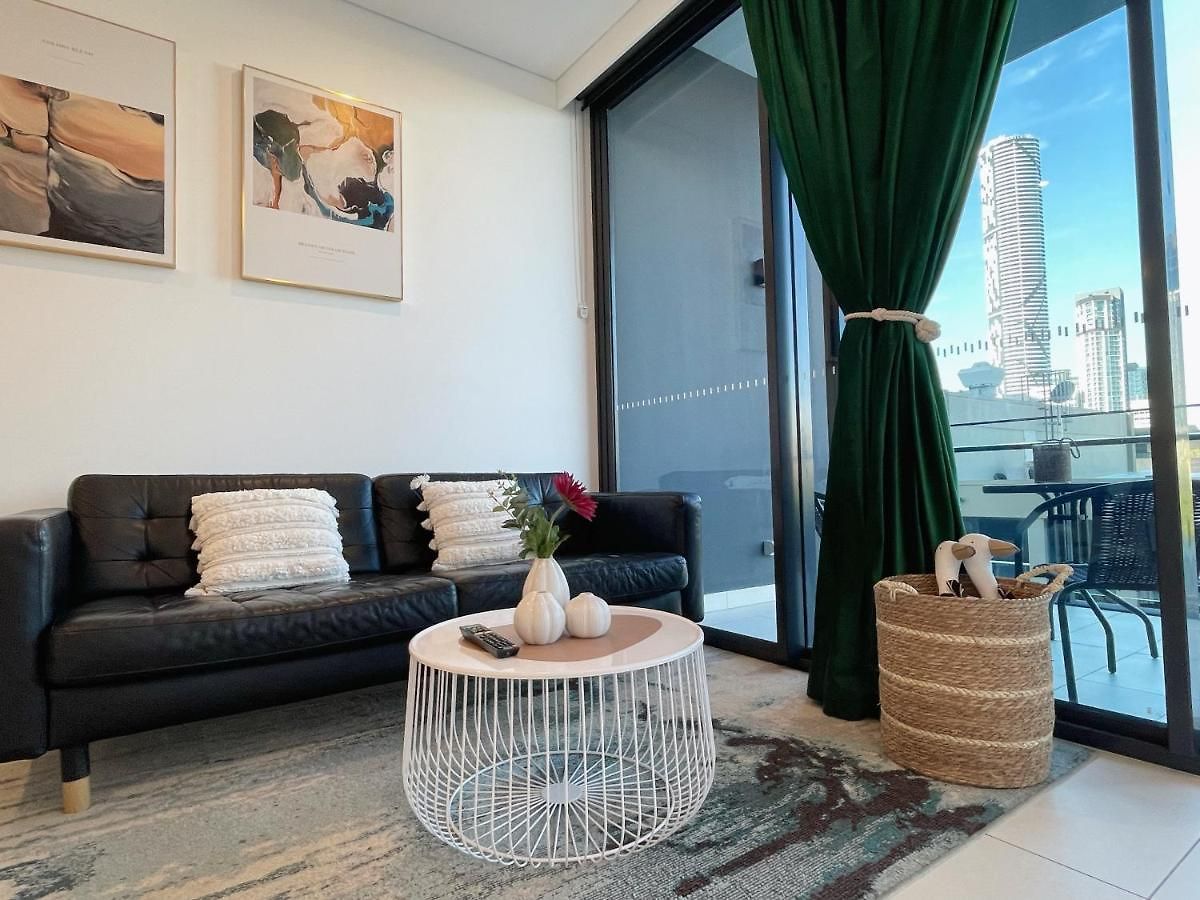 Lovely 2 Beds With View At South * Brisbane