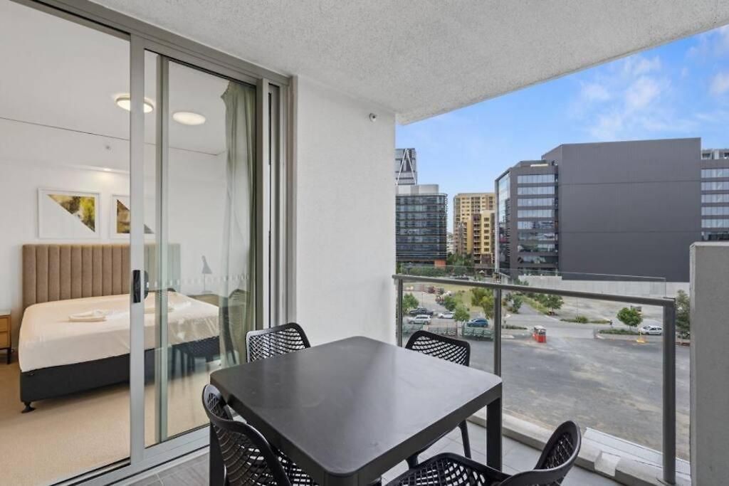 Apartment Lovely 2- Bedroom Unit With Free Parking Brisbane
