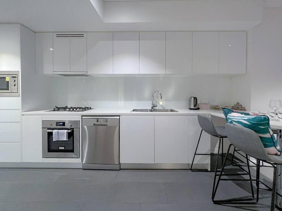 Amazing 2 Bedroom In Cbd C15 Apartment Brisbane