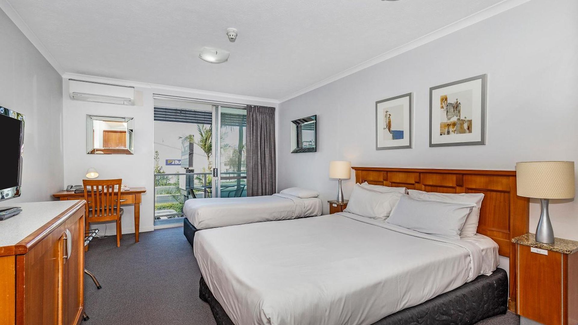 Airport Heritage 4*