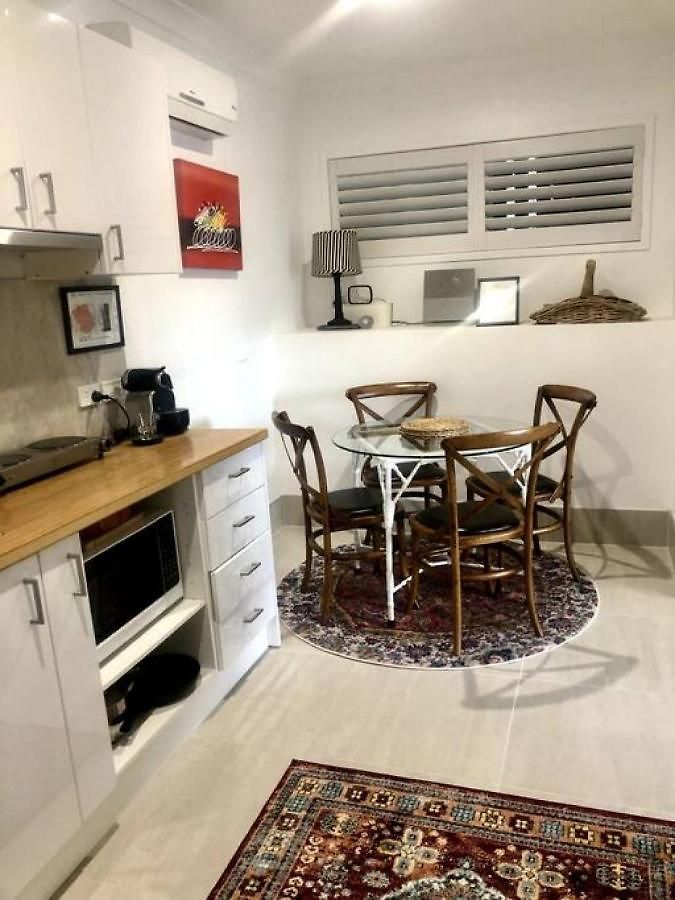 Contemporary In The Heart Of Paddington By Custom Hosting * Brisbane