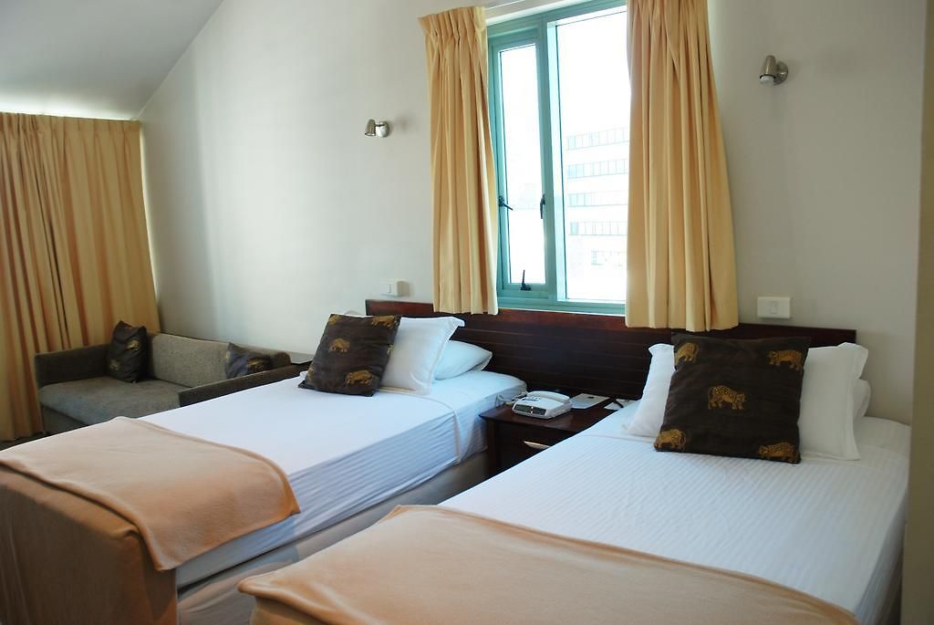 Astor Metropole 4*