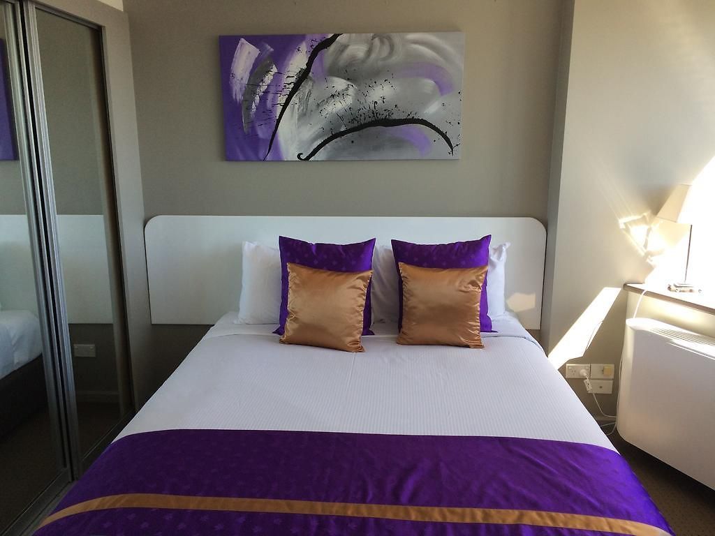 Park Regis North Quay Aparthotel 4*