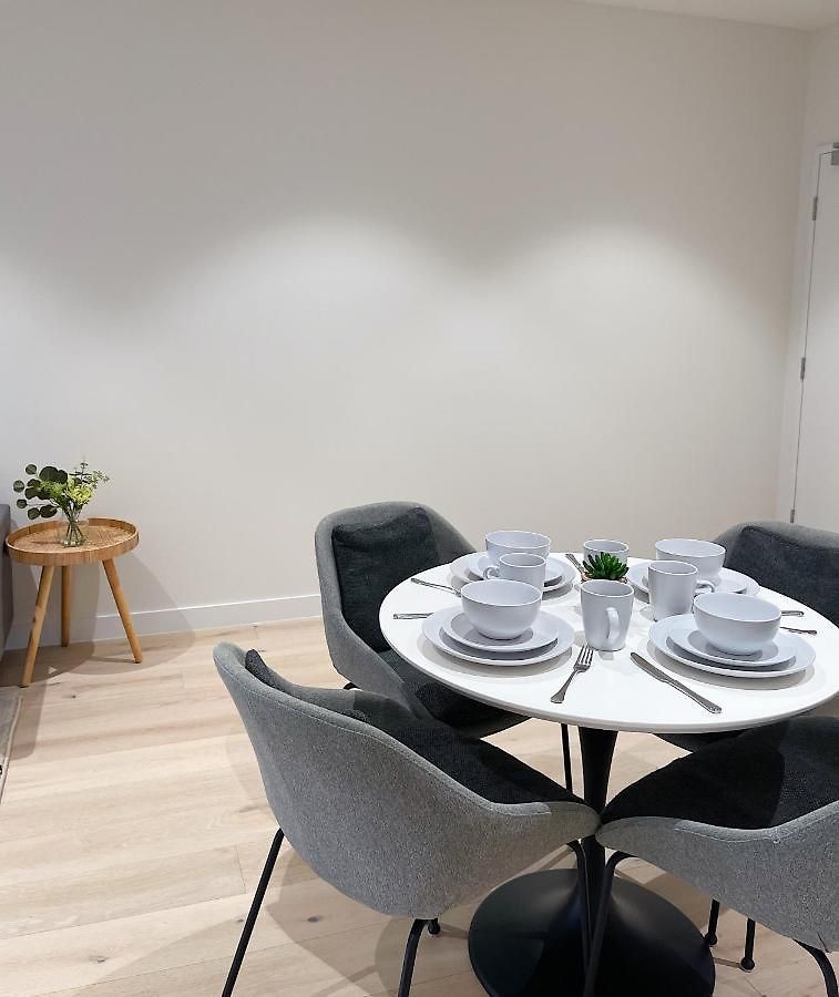 1chermside Close To Hospital And Shops Apartment *
