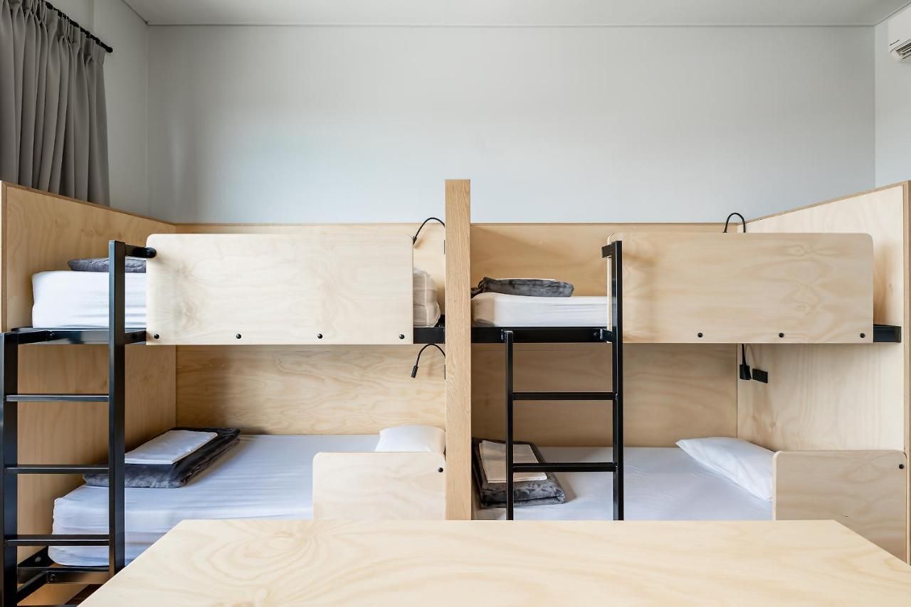 Bunk Hostel *