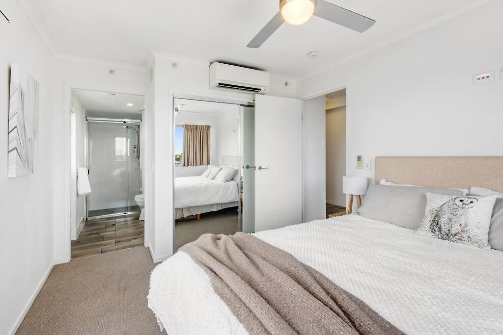 Spacious Inner With Free Parking *
