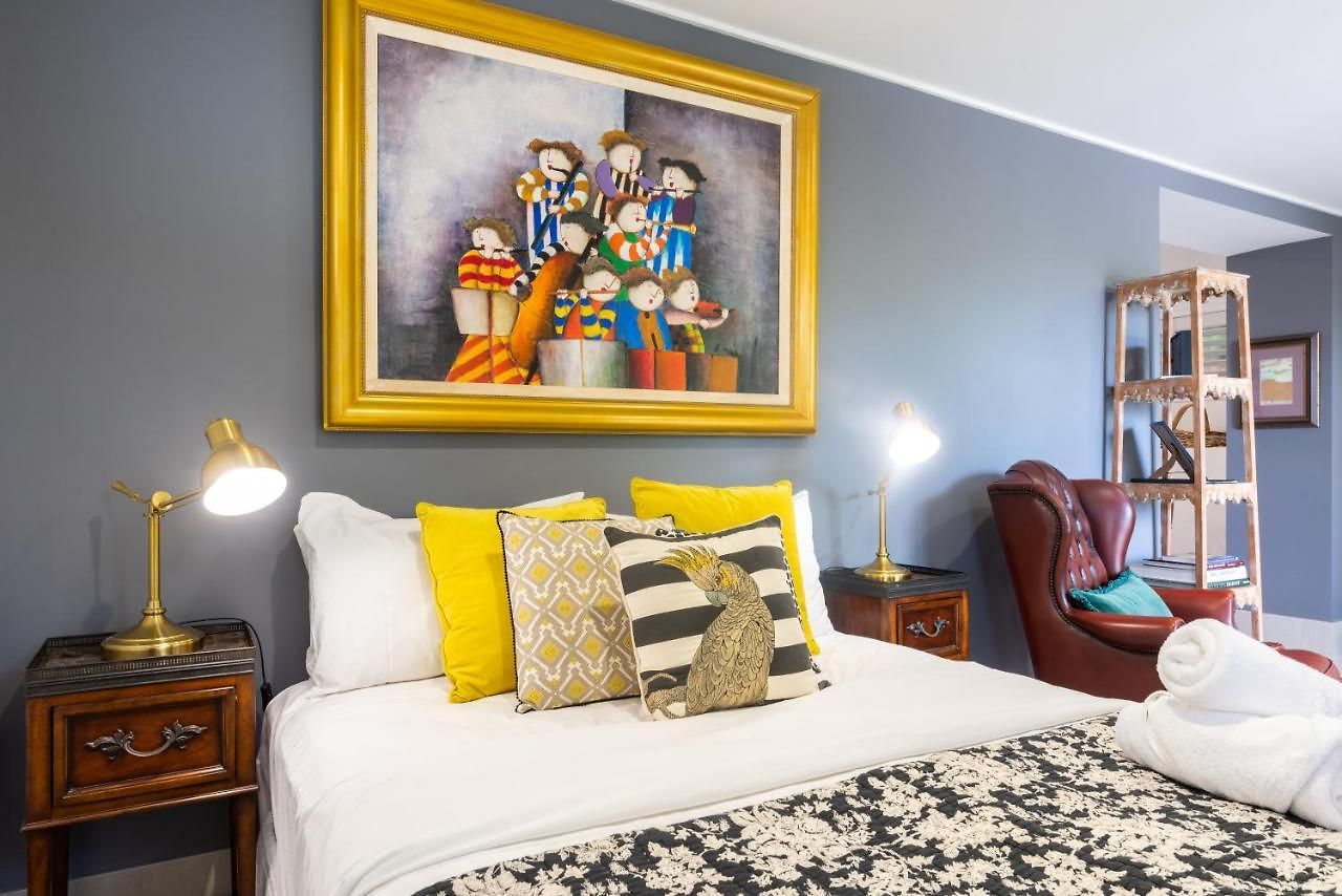 Apartment Contemporary In The Heart Of Paddington By Custom Hosting *