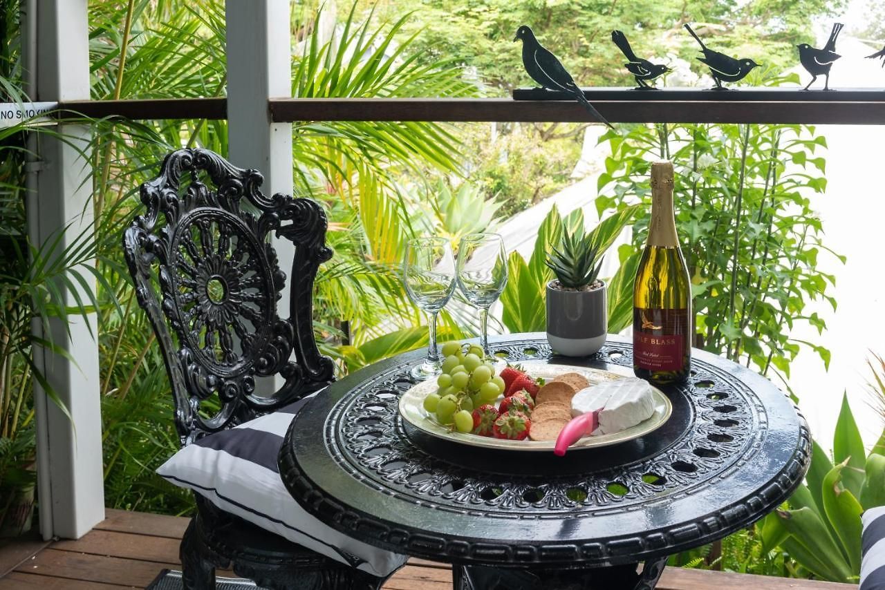 Contemporary In The Heart Of Paddington By Custom Hosting * Brisbane