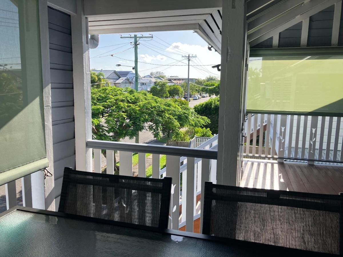 Old Queensland Charm Entire Upper Level Holiday home Brisbane