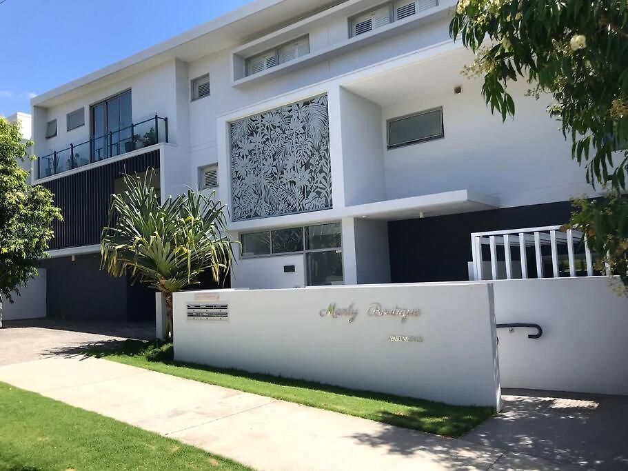 Location, Location, Location - Very Large Apartment Brisbane