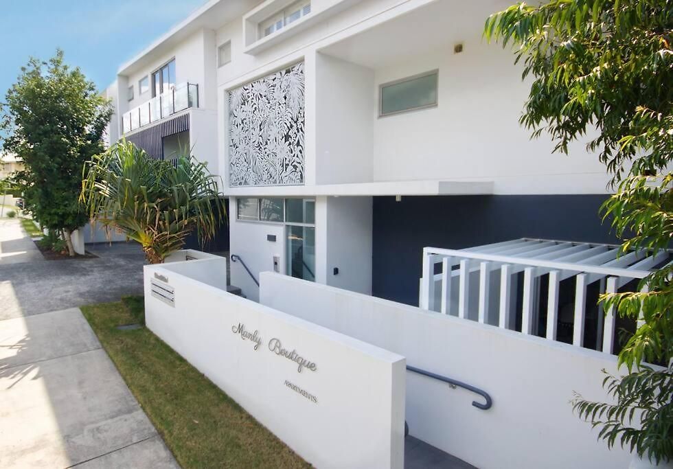 Apartment Location, Location, Location - Ground Floor Brisbane