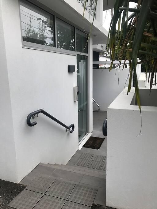 Location, Location, Location - Ground Floor Apartment *