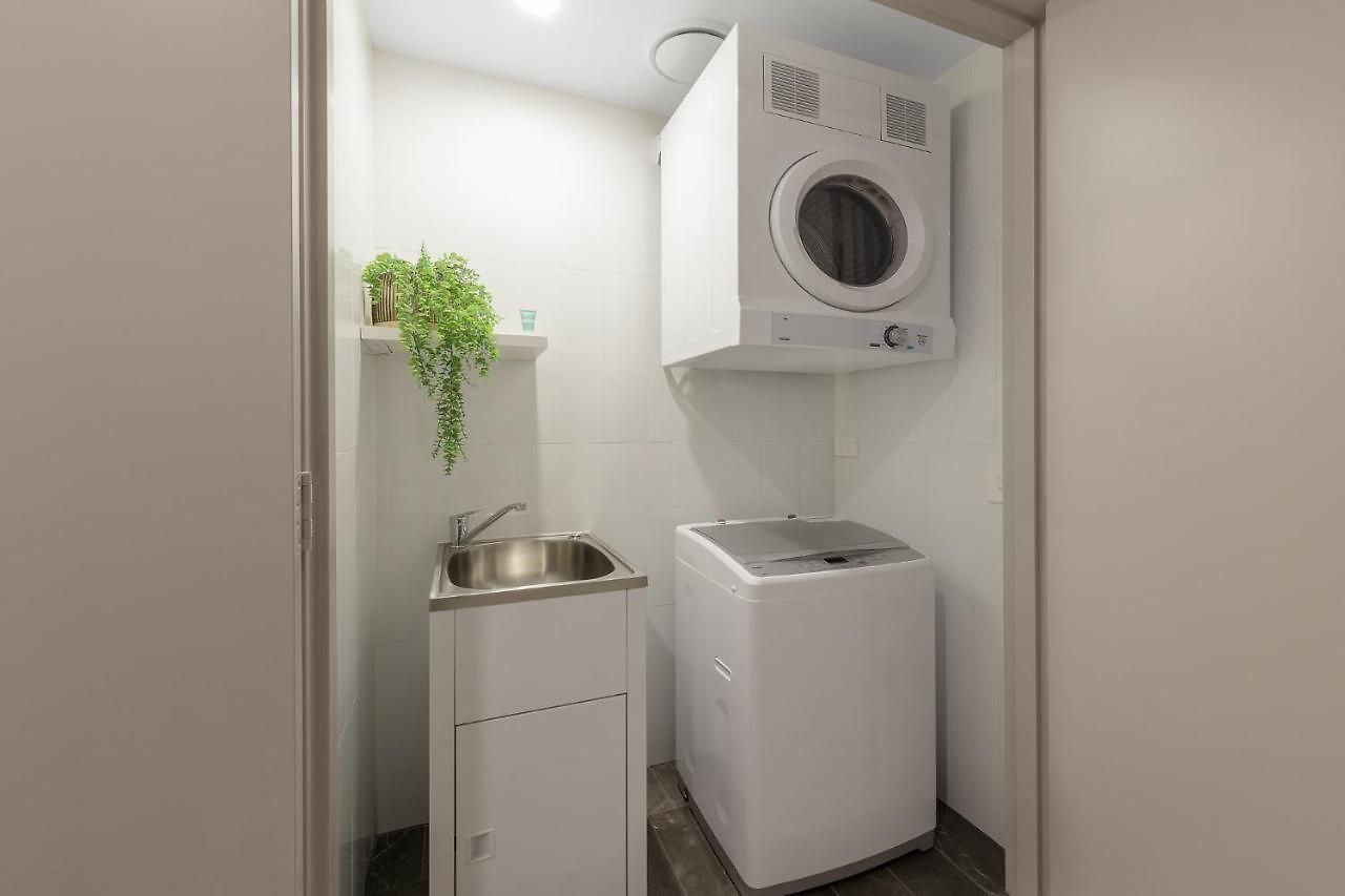 Hotel Meriton Herschel Street,