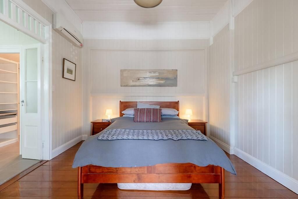 Quaint & Cosy 1 Bedroom In Queenslander. Apartment