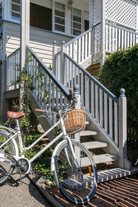 Quaint & Cosy 1 Bedroom In Queenslander. * Brisbane