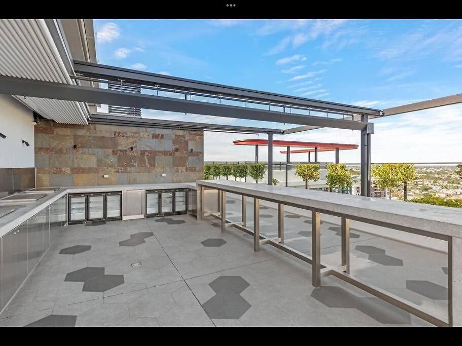 Fortitude Valley Prime Position 2 X Bed, View, Parking, Pool *