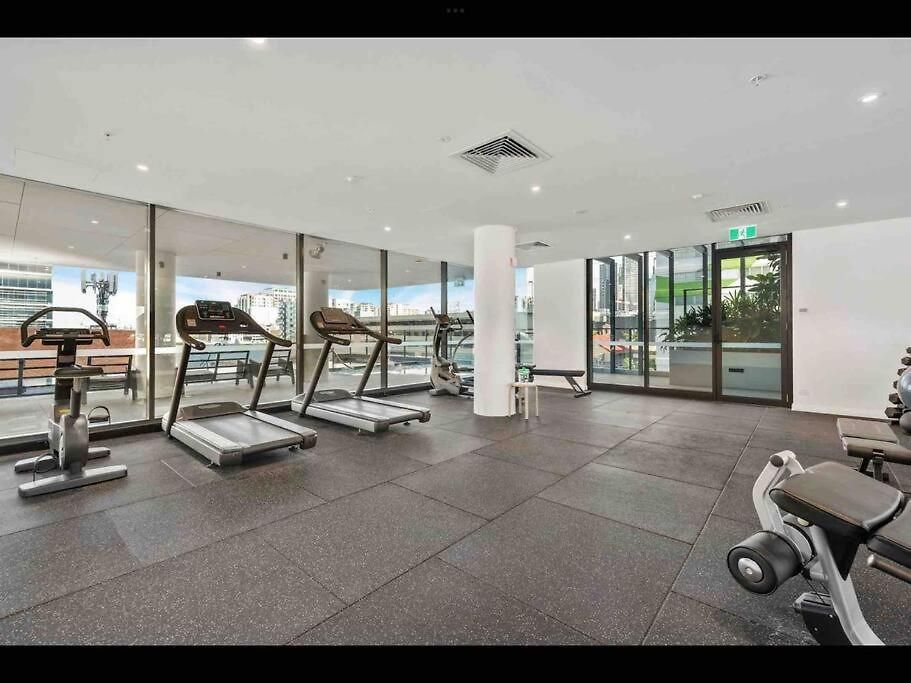 Prime Located Luxe 2 Bedroom Sky Home/sensational Views Brisbane