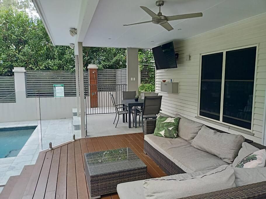 Adorable Private 2 Bedroom Guest + Pool * Brisbane
