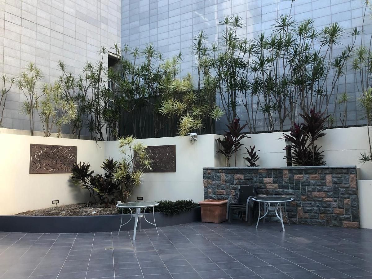 Apartment Private In A Shared Free Parking Brisbane