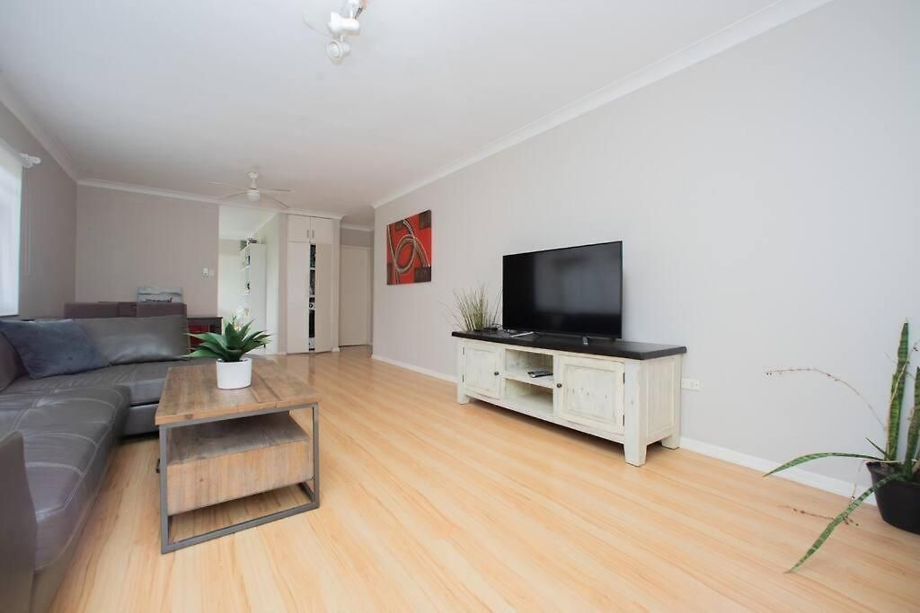 In Shared U1m Apartment *