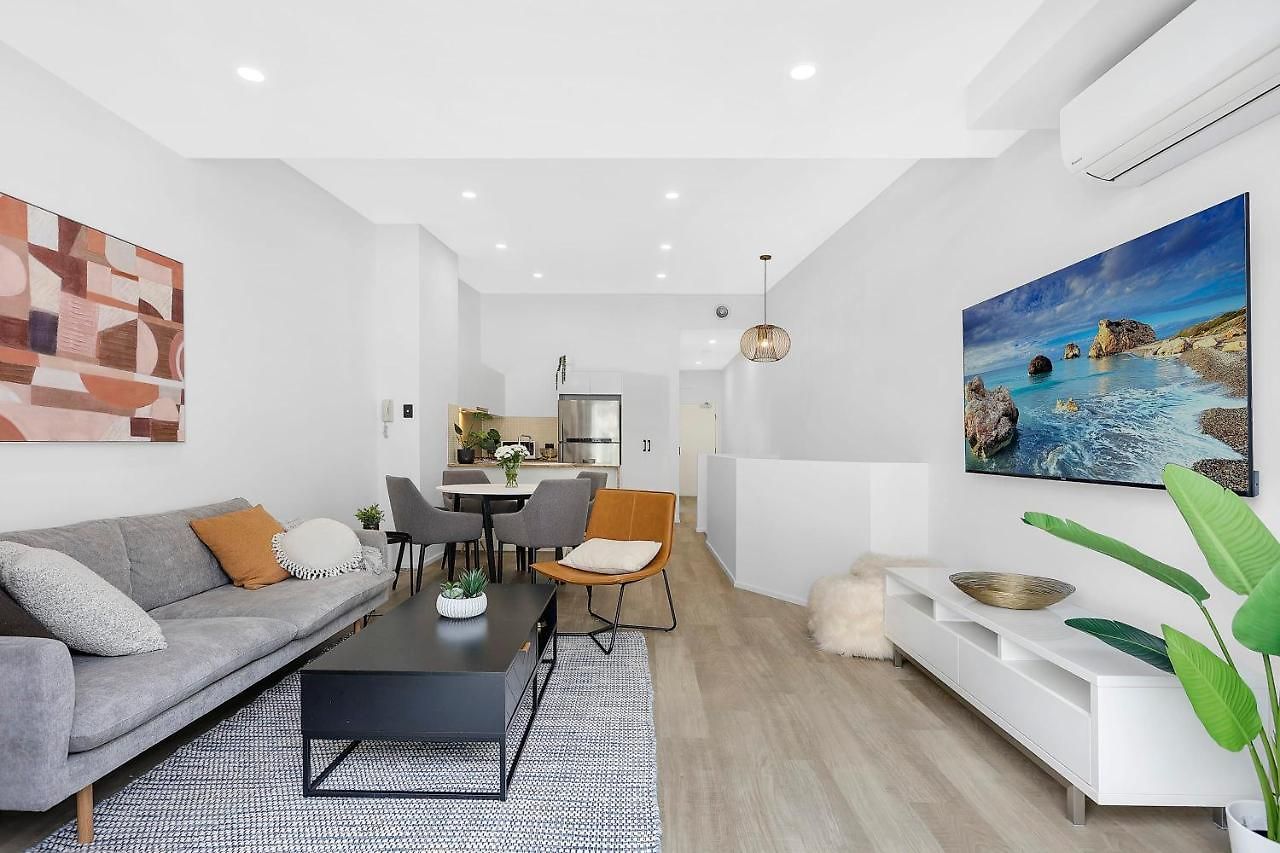 Hotel Luxurious 2br Abode In Superb Location! 3*