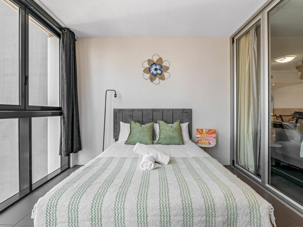 Centre 3br With Stunning Views Brisbane