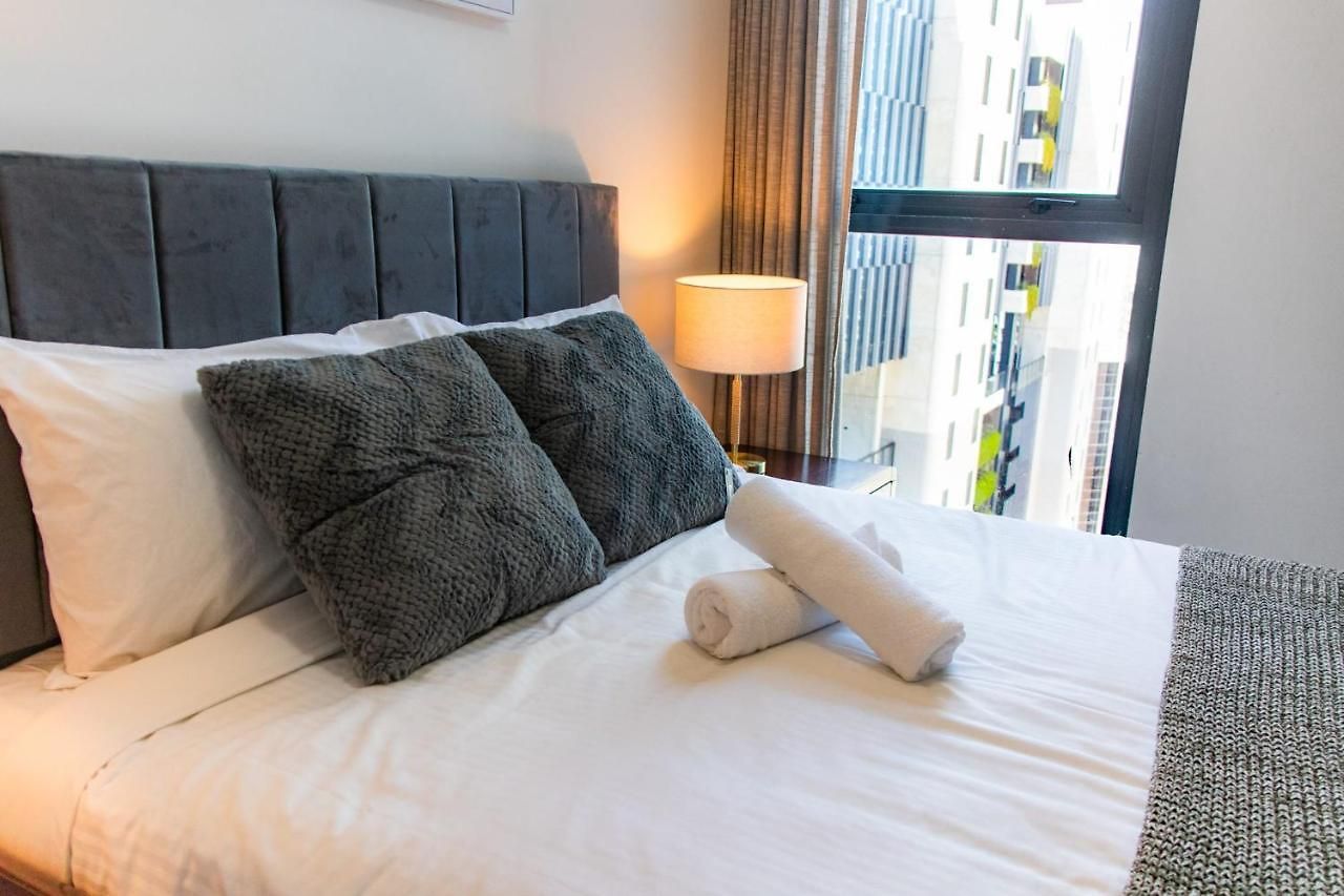 Apartment Centre 3br With Stunning Views