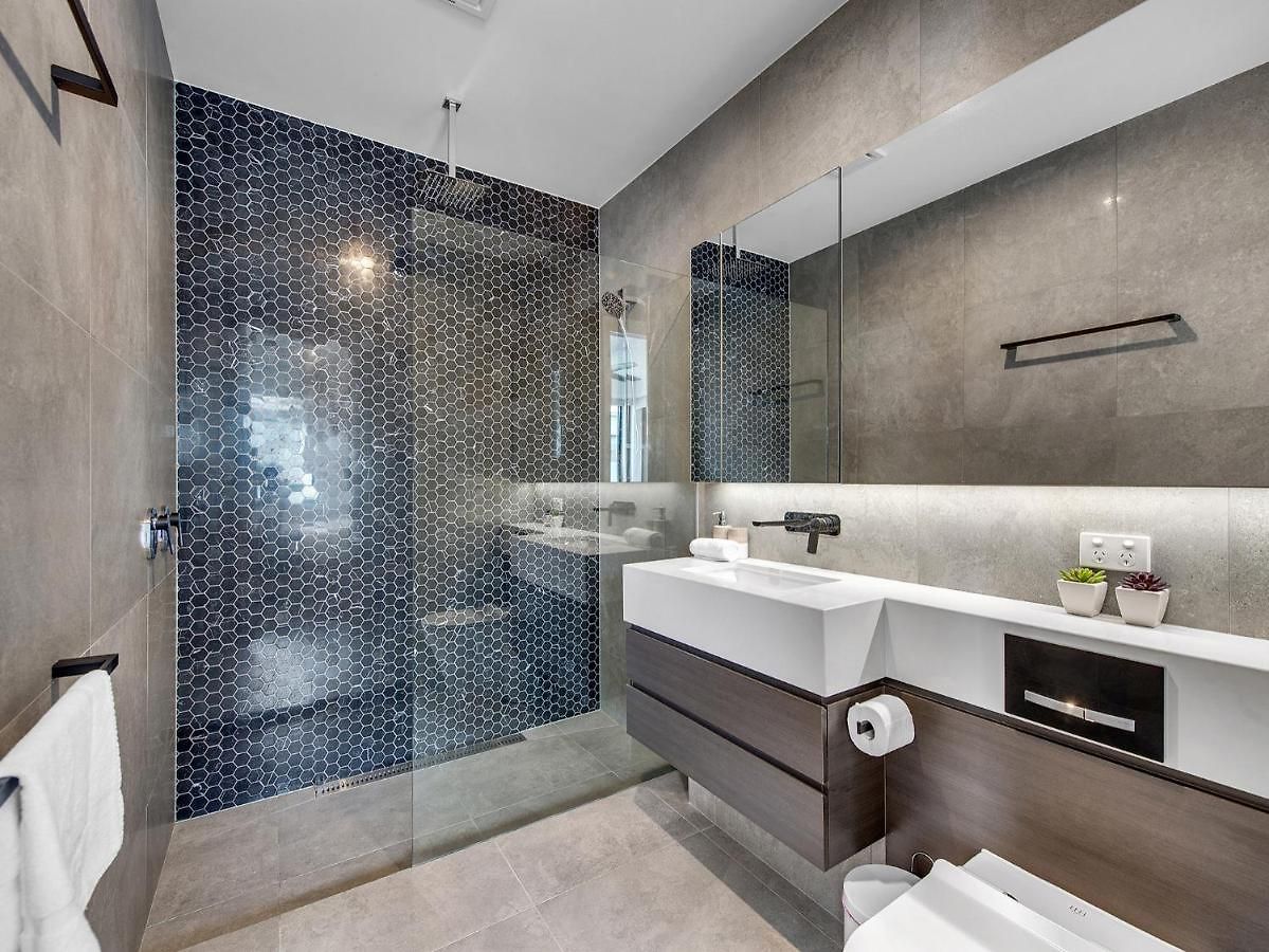 J24b - Bulimba From