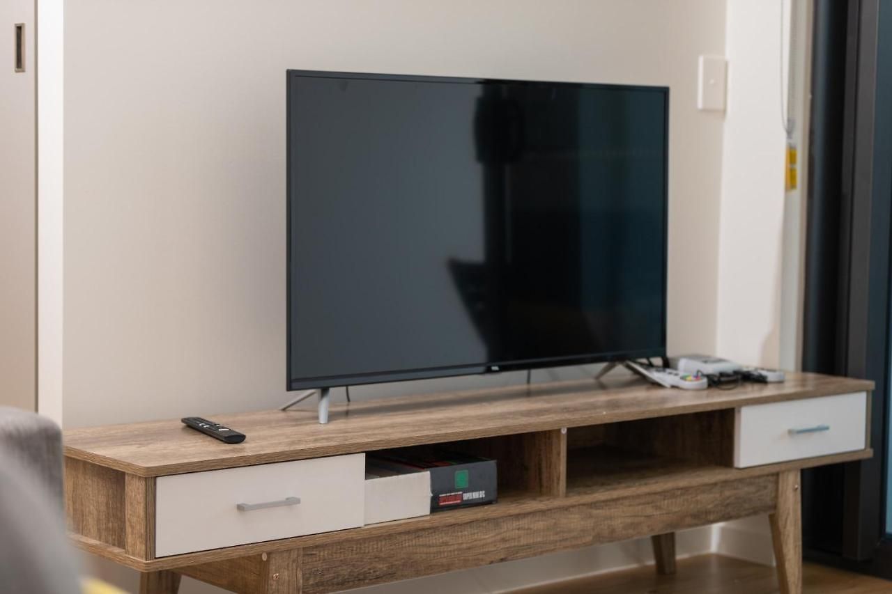 Stylish 1bd With Ideal Location In Southbank *