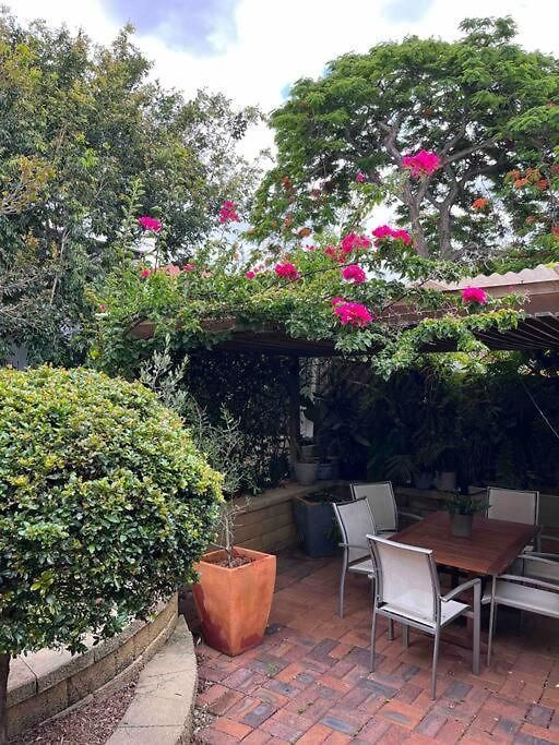 Apartment Garden 1brm Private & Spacious