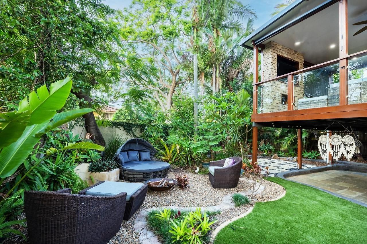 Bali Vibes Serene Tropical Oasis 4bd Holiday home
