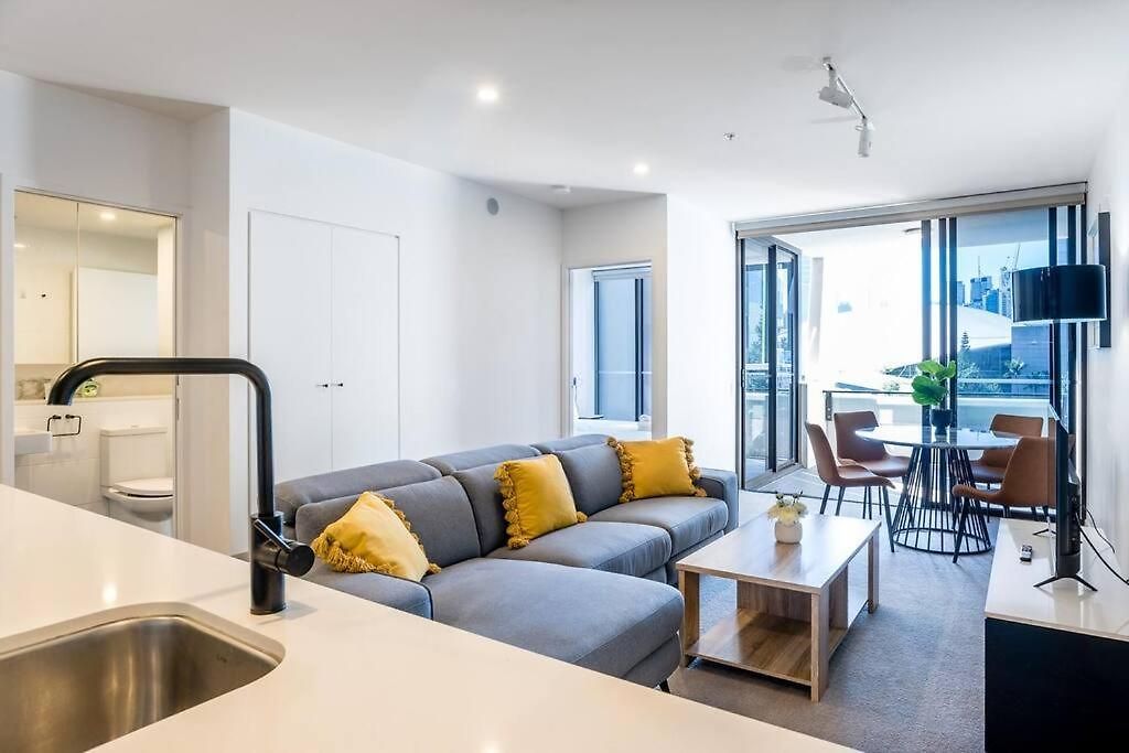 South Bank 1 Bedroom With Parking