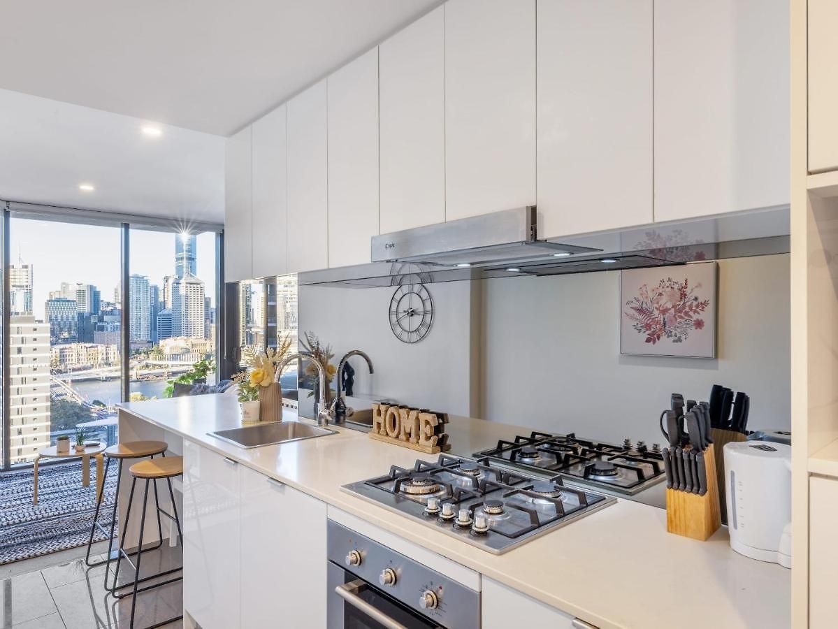 Apartment Explore Bne From Our Cute 1-bed In South