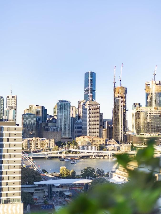 Apartment Explore Bne From Our Cute 1-bed In South