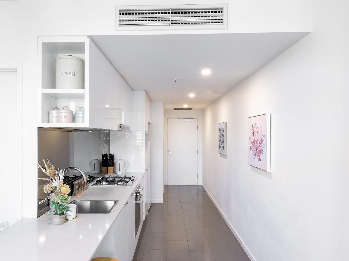Apartment Explore Bne From Our Cute 1-bed In South