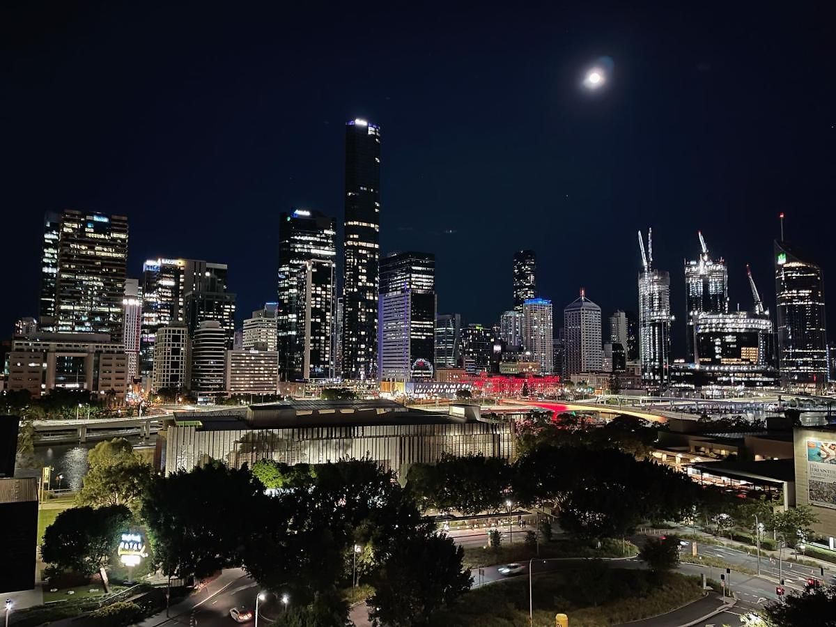 Skyline View 2beds River View Apartment *
