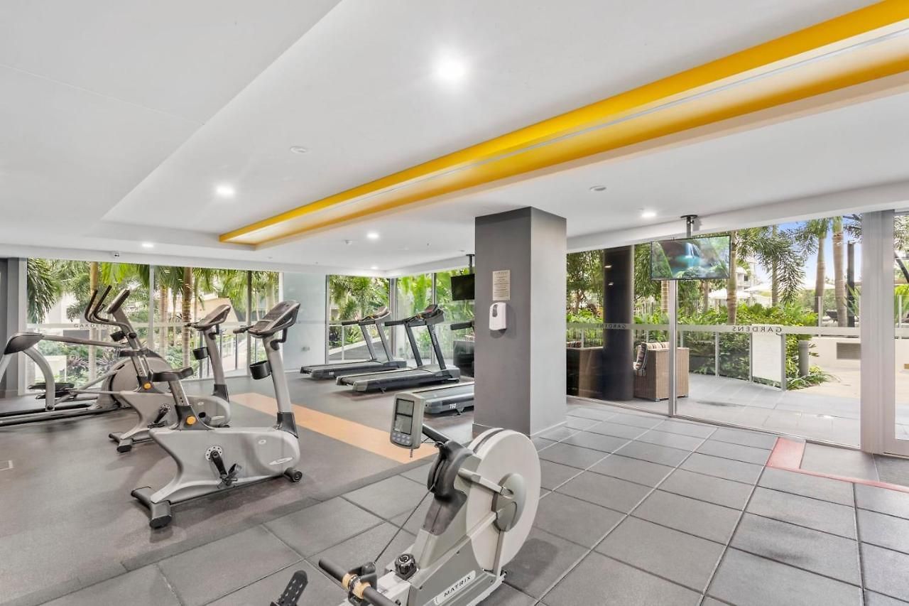 Apartment Modern Riverside Oasis - Gym Pool Wifi & Parking Brisbane