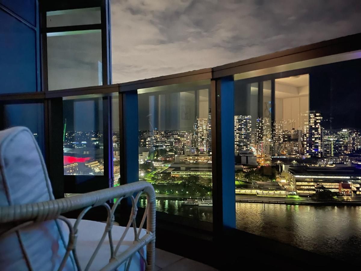 Apartment Riverfront Oasis 2bed Panoramic Riverview *