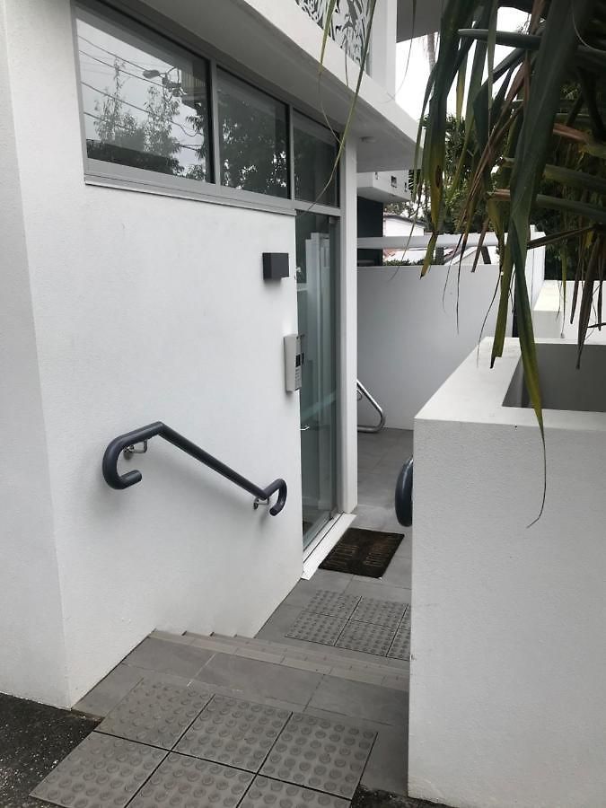 Location, Location, Location - Spacious Brisbane