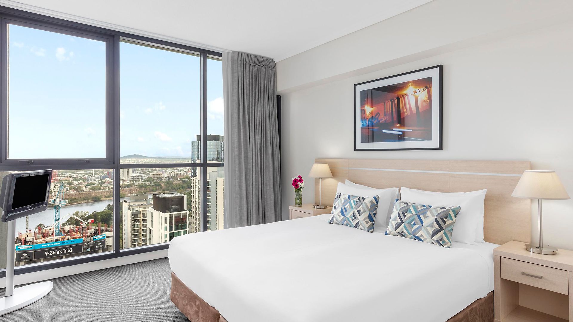 Oaks On Charlotte Aparthotel 4*