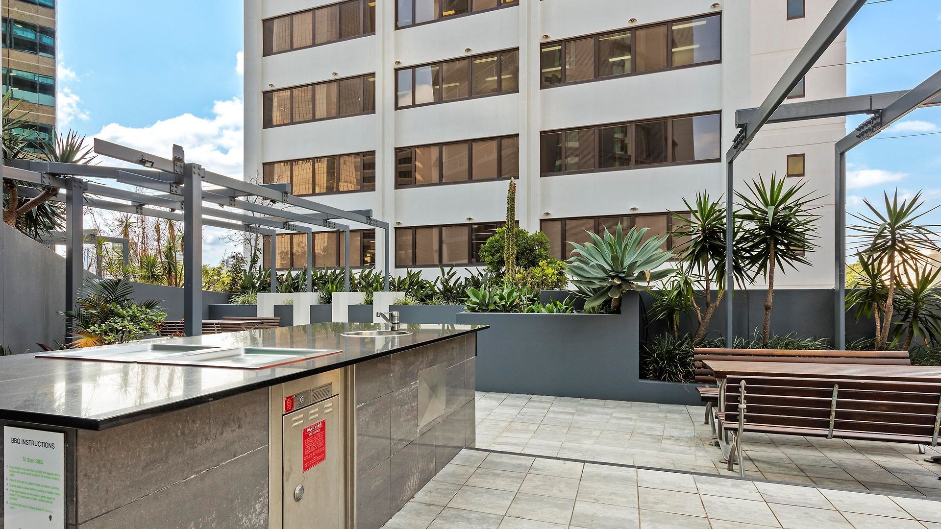 Oaks On Felix Aparthotel Brisbane