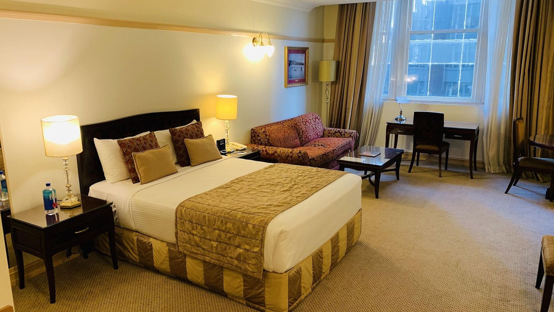 Hotel Royal