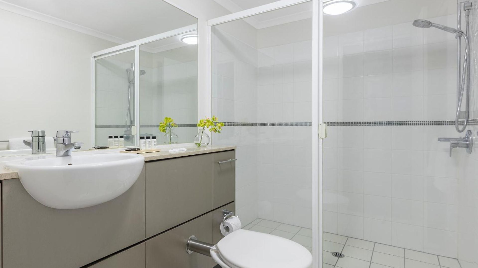 Oaks River 4* Brisbane