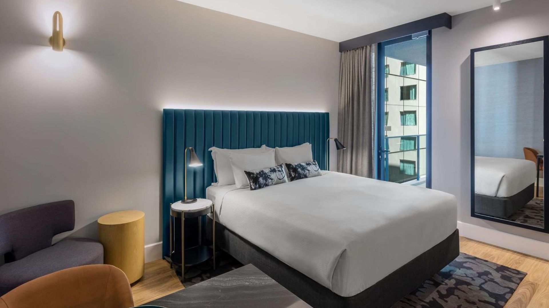 Adina 4* Brisbane