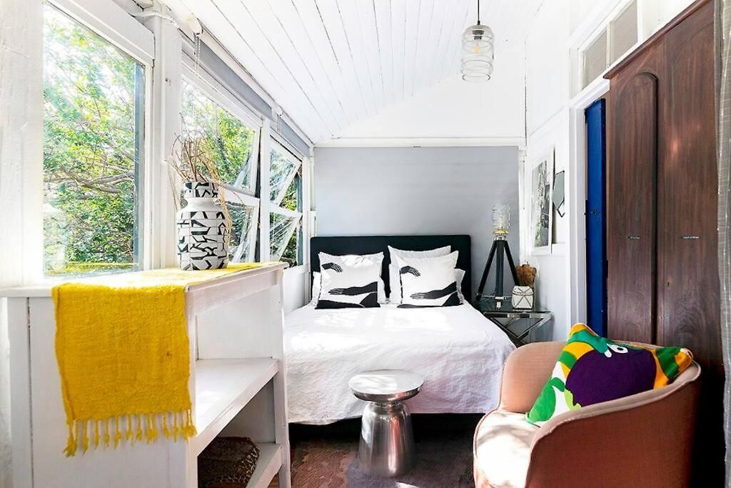 View Arthouse Holiday home