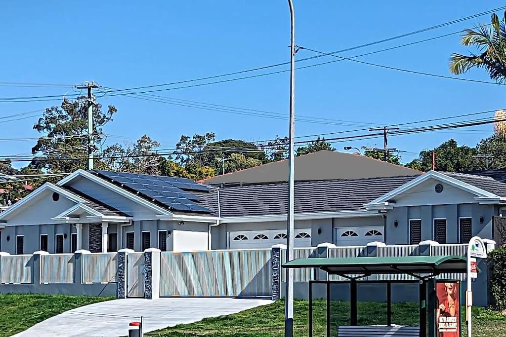 Entire House Near 2beds Holiday home Brisbane