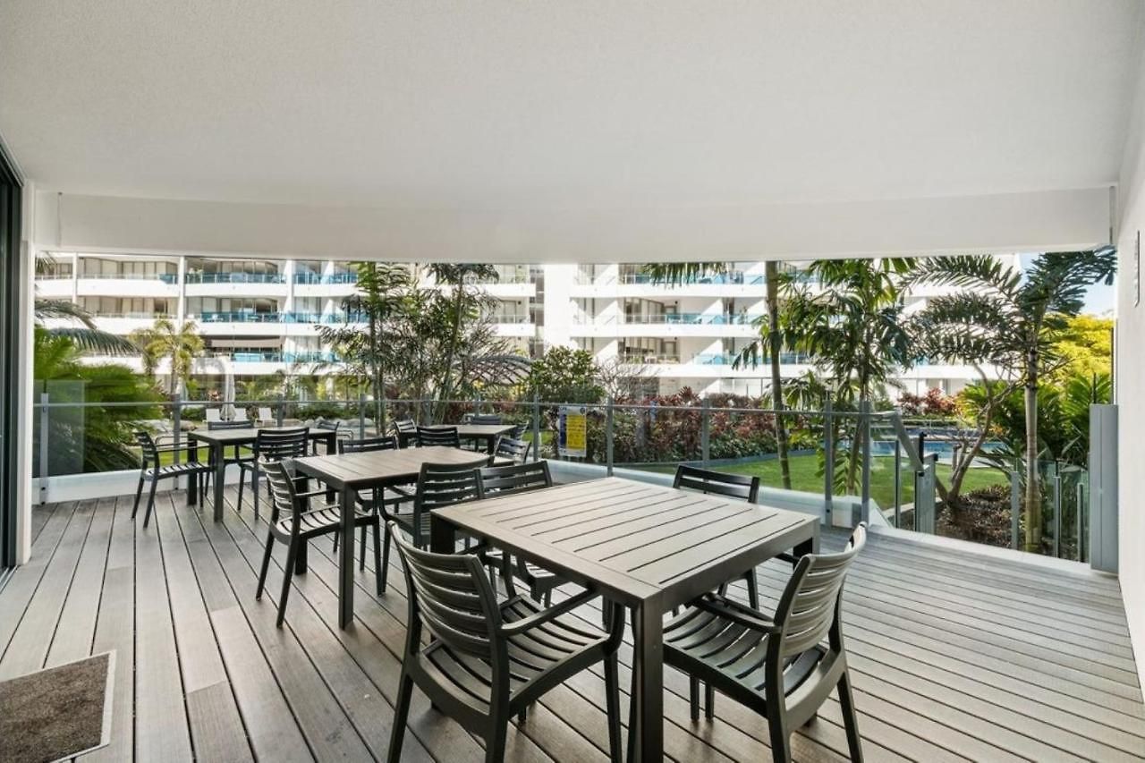 Apartment Stunning Waterfront Penthouse 3 Or 4 Bedrooms Brisbane