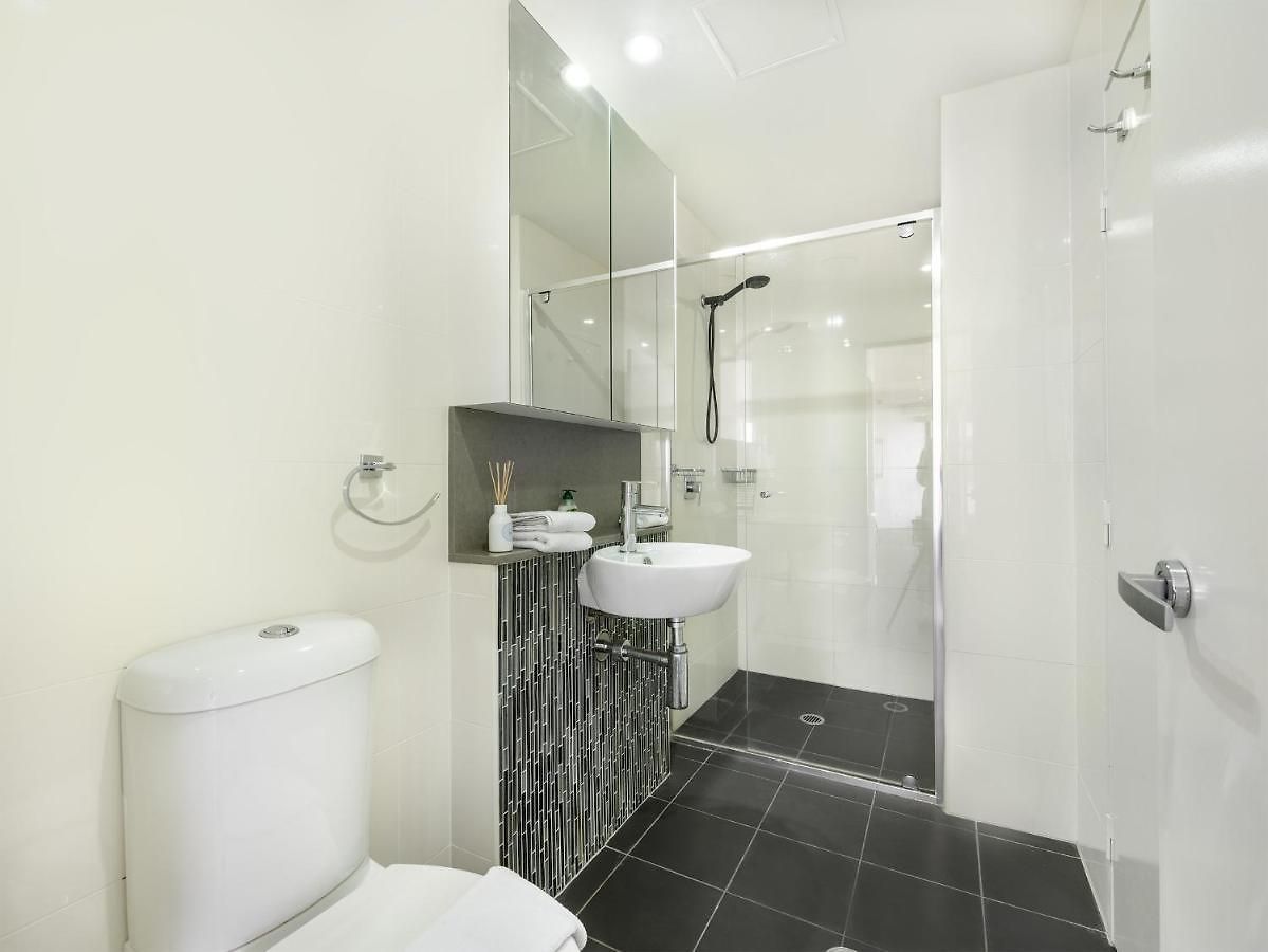 Skyline & Riverview Skyhigh Seduction Luxe Brisbane